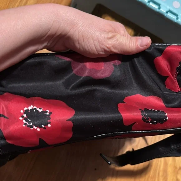 Kate Spade Black Red Floral Poppy Large Backpack Bag-pre-owned. - Picture 10 of 16